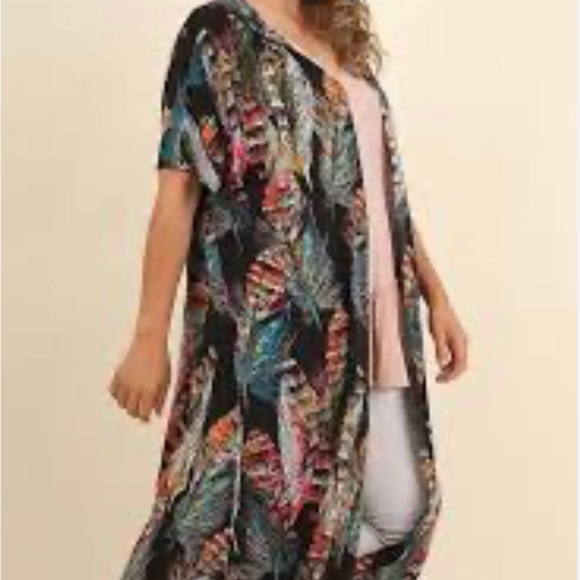 Dresses & Skirts - Multicolor Feather Print Maxi Dress